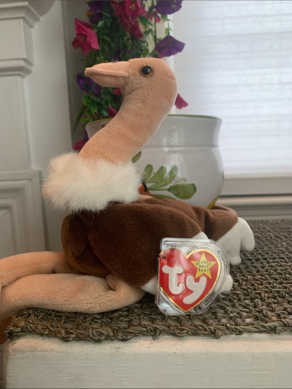 Ty Vintage 1997 “Stretch” Ostrich Plush Beanie Baby with White Neck Ruff